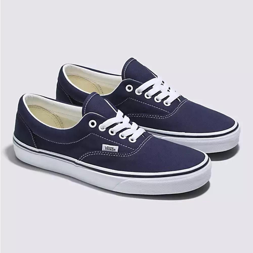 NWT Vans Era Canvas Sneaker - Navy